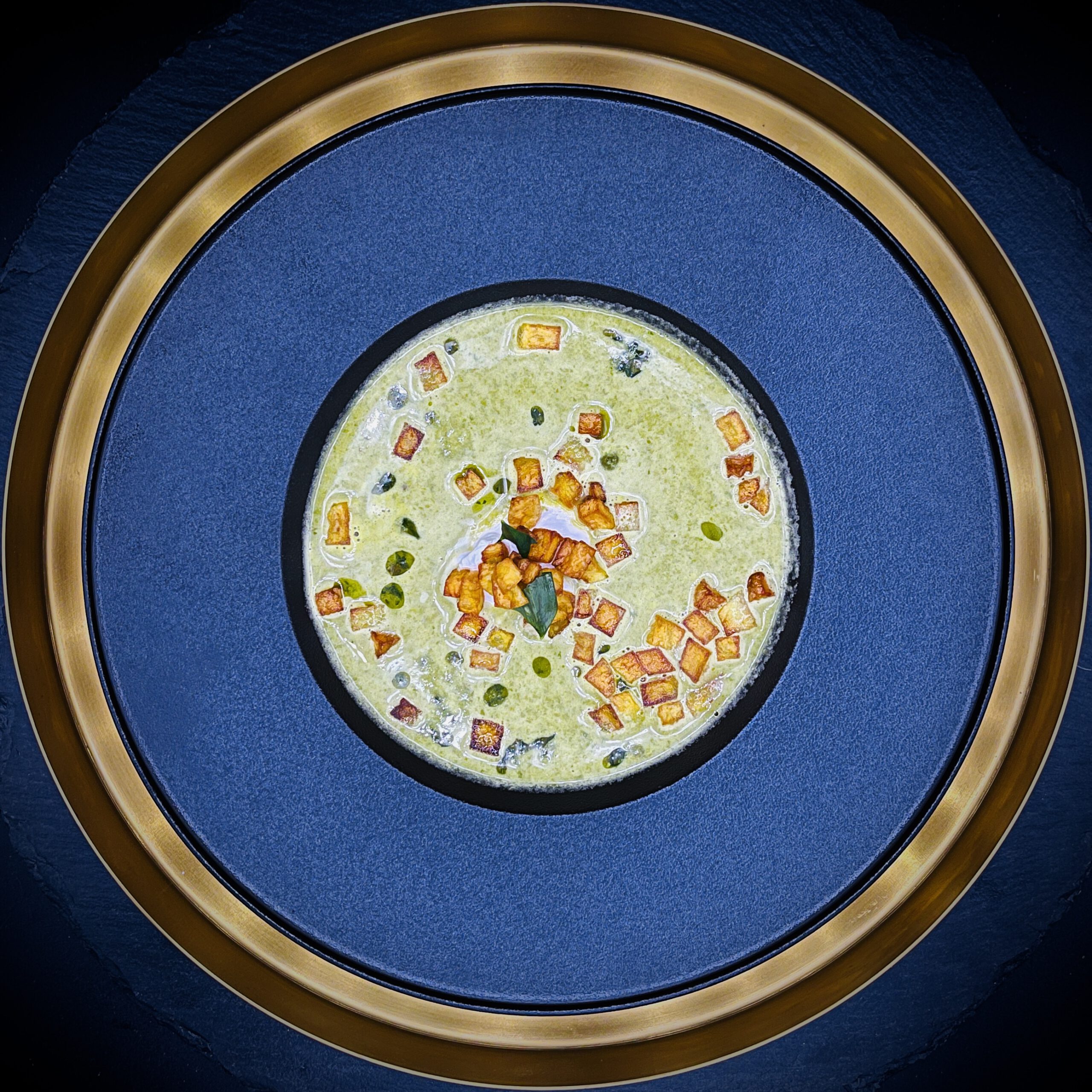 Bärlauch-Suppe – ein frühlingshaftes Süppchen