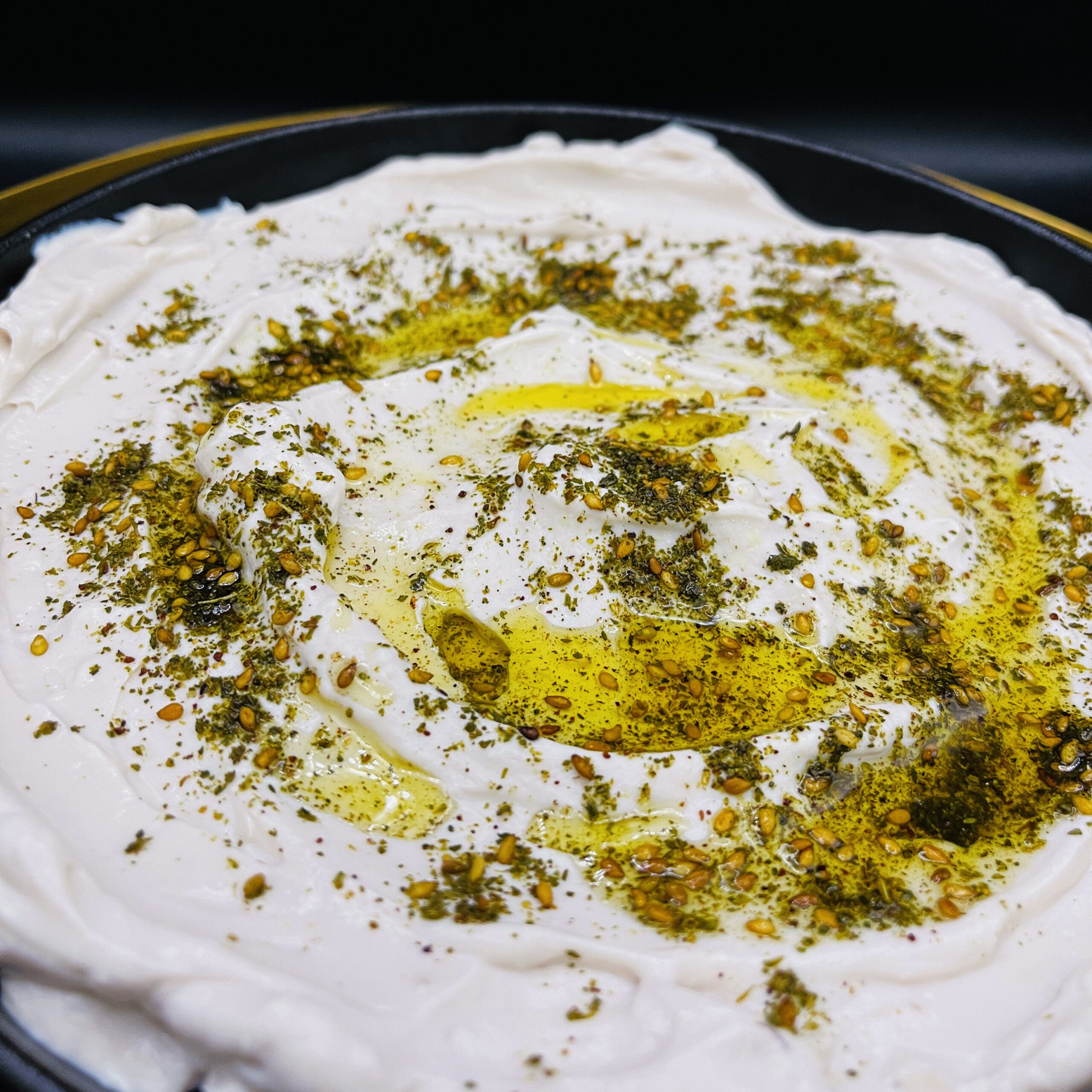 LABNEH – mit Olivenöl und Zaatar